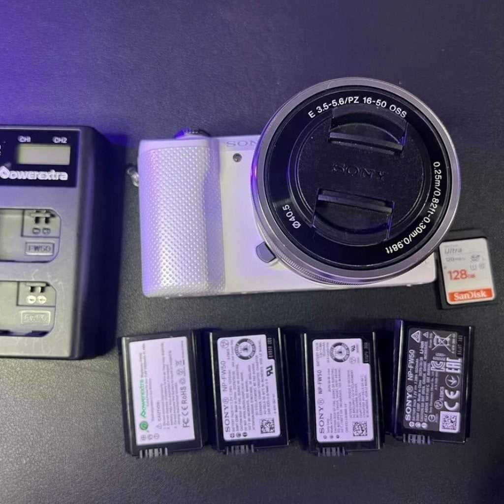 π βΛπ Sony Alpha a5000 Mirrorless Digital Camera (White) with 16-50mm Lens π₯ ππ·