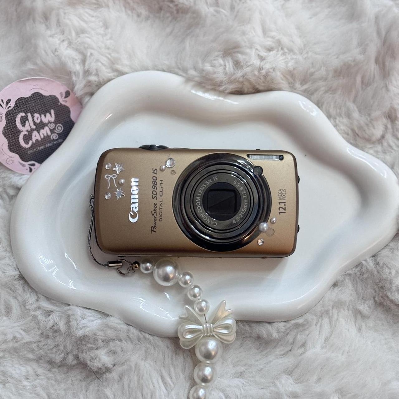 Used Canon Powershot sd980 IS digital camera | 12.1MP