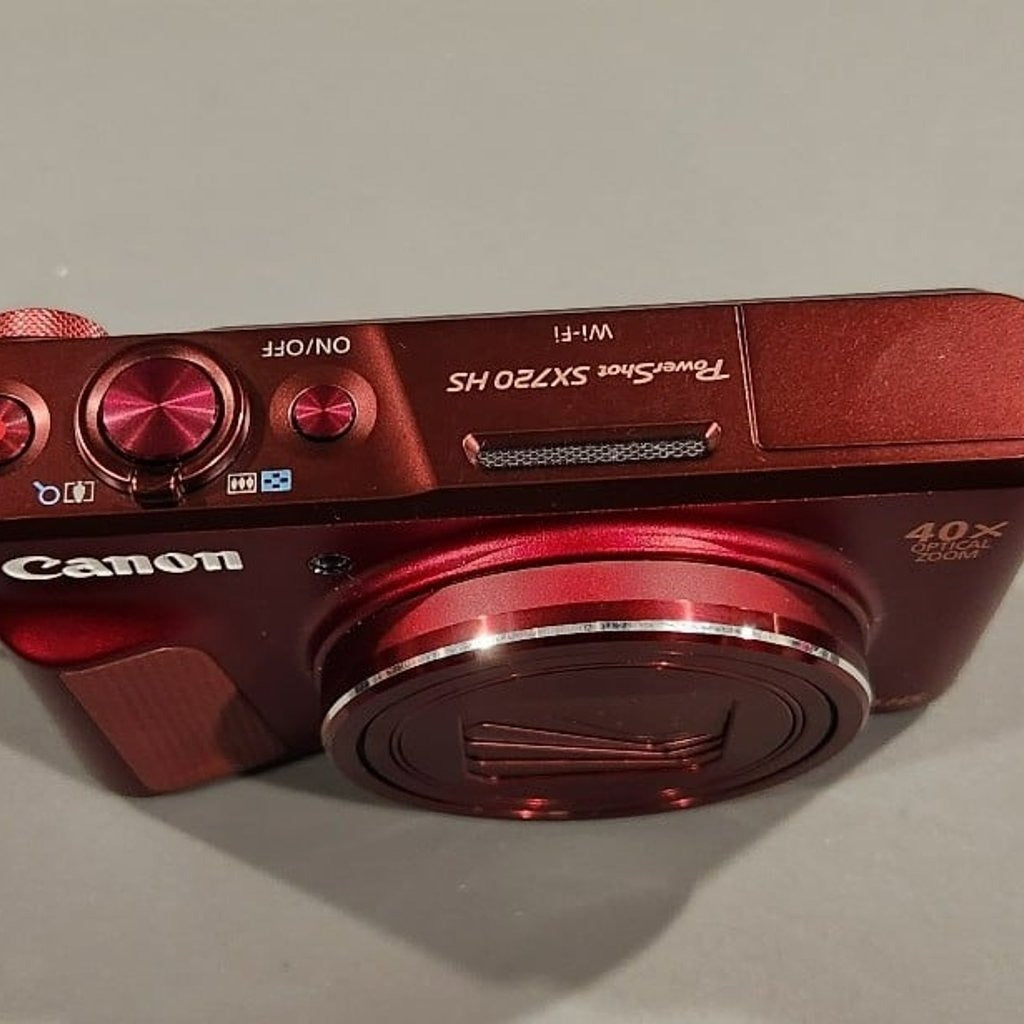 Used Canon PowerShot SX740 HS | 20.3MP - Red 📸💥