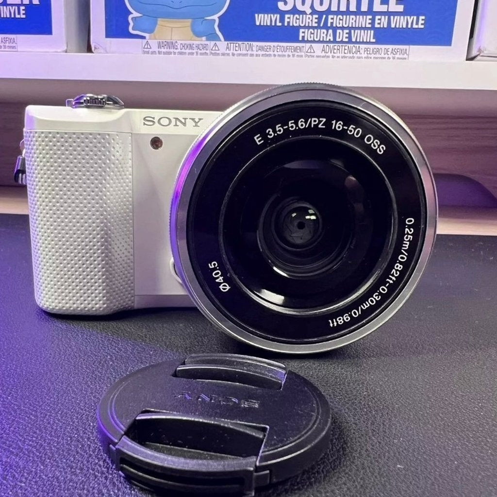 🍇 ₊˚💜 Sony Alpha a5000 Mirrorless Digital Camera (White) with 16-50mm Lens 🍥 🎀📷